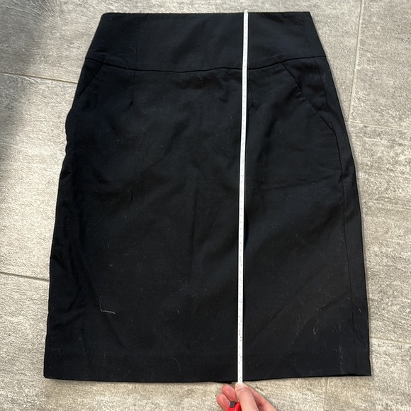 Banana Republic Women’s Black Dress Skirt - Picture 6 of 10